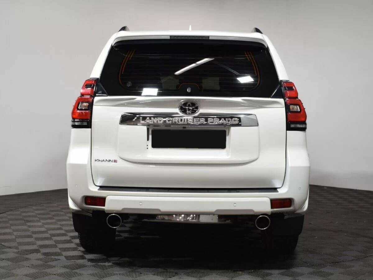 Купить Toyota Land Cruiser Prado с пробегом. Фото: #4