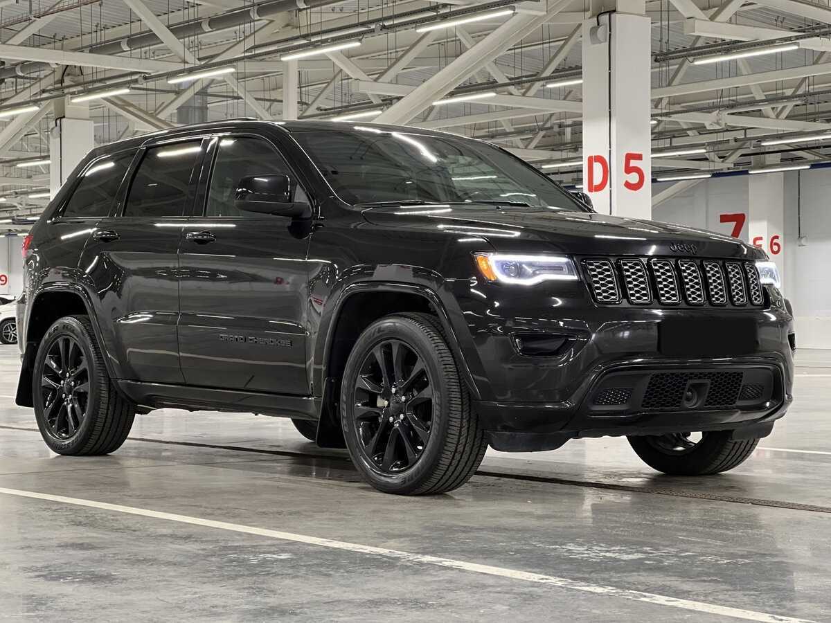 Купить Jeep Grand Cherokee с пробегом. Фото: #2
