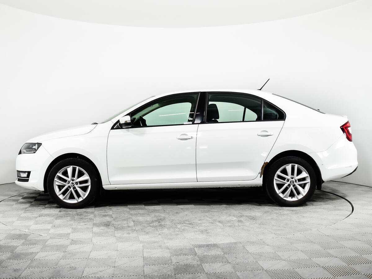Купить Skoda Rapid с пробегом. Фото: #7