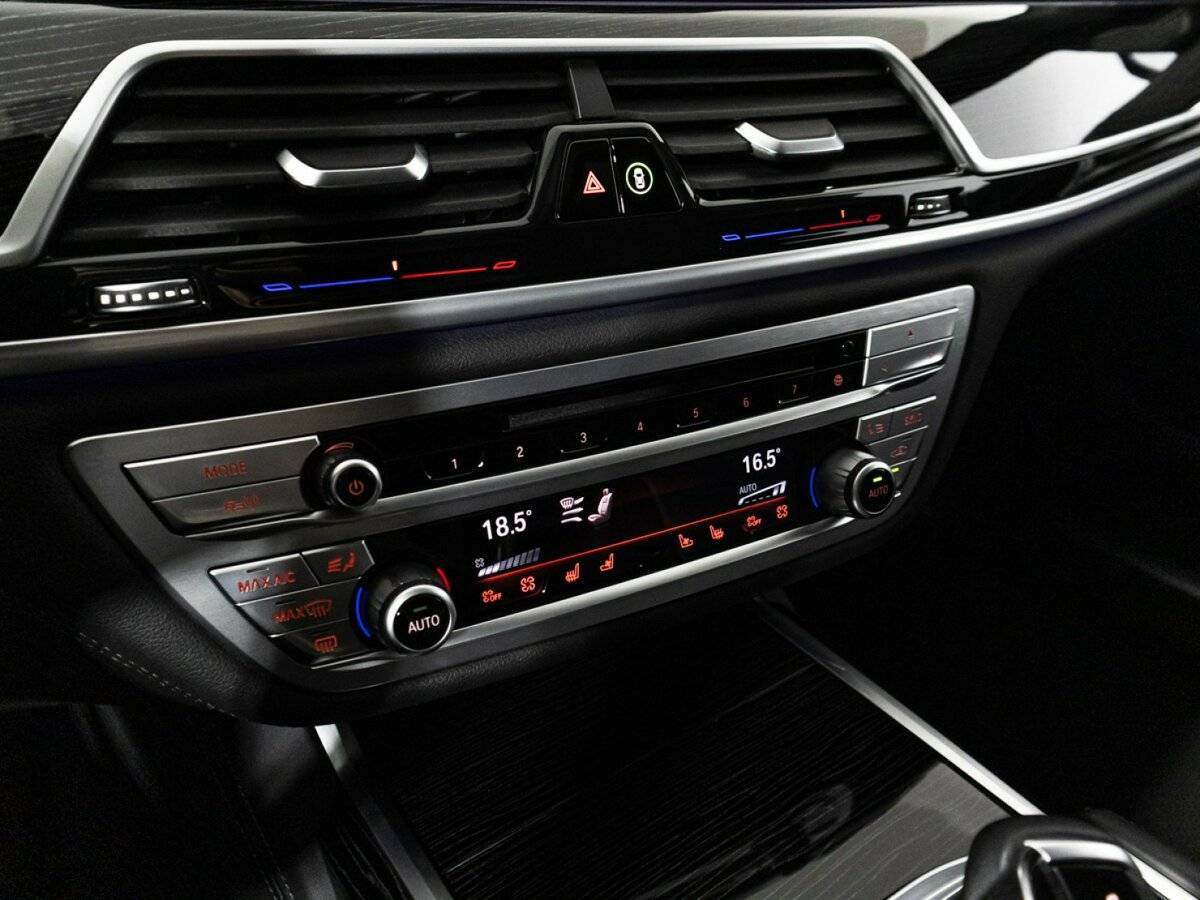 Купить BMW 7 серии с пробегом. Фото: #20