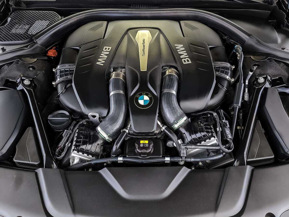 Купить BMW 7 серии с пробегом. Фото: #7