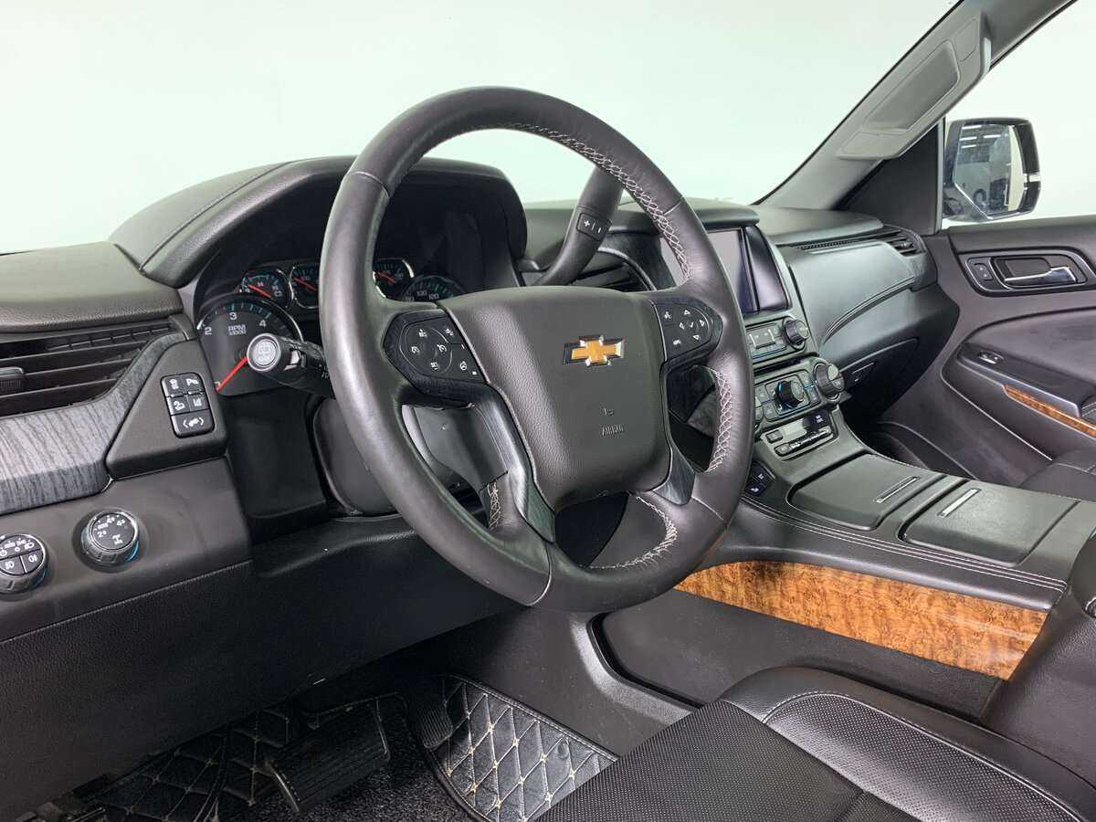 Купить Chevrolet Tahoe с пробегом. Фото: #7