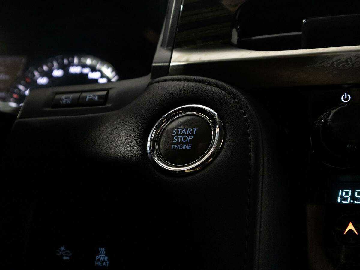 Купить Lexus LX с пробегом. Фото: #19