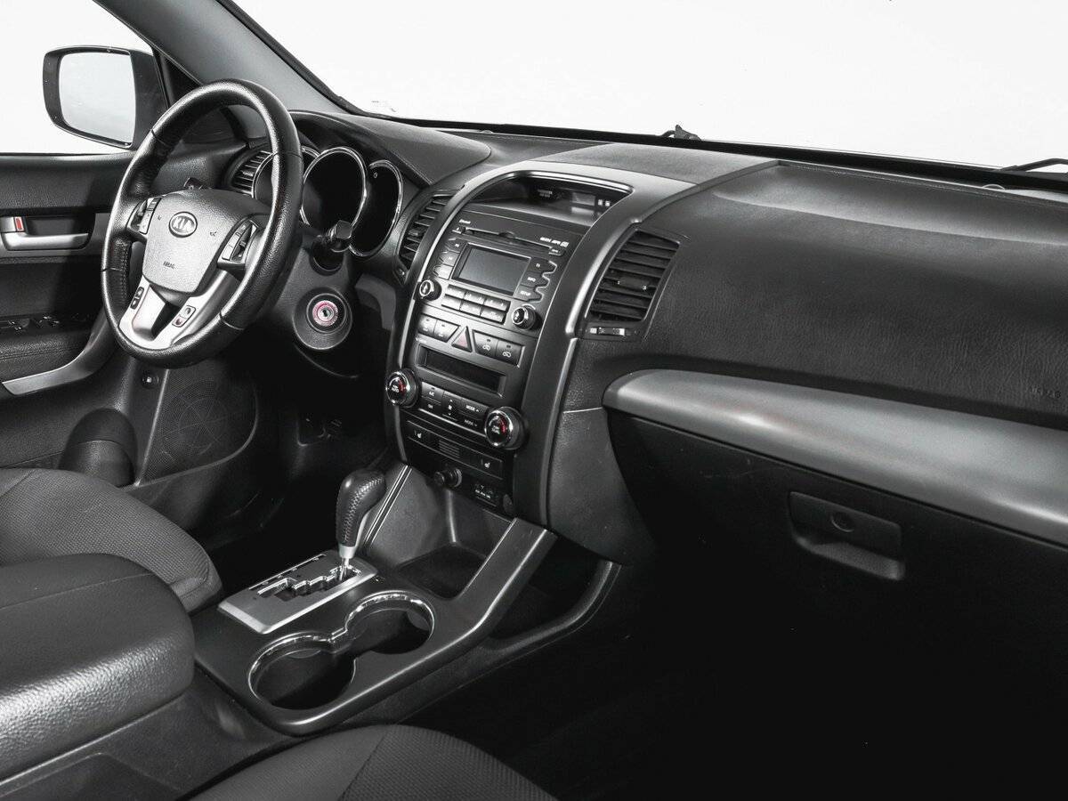 Купить Kia Sorento с пробегом. Фото: #8