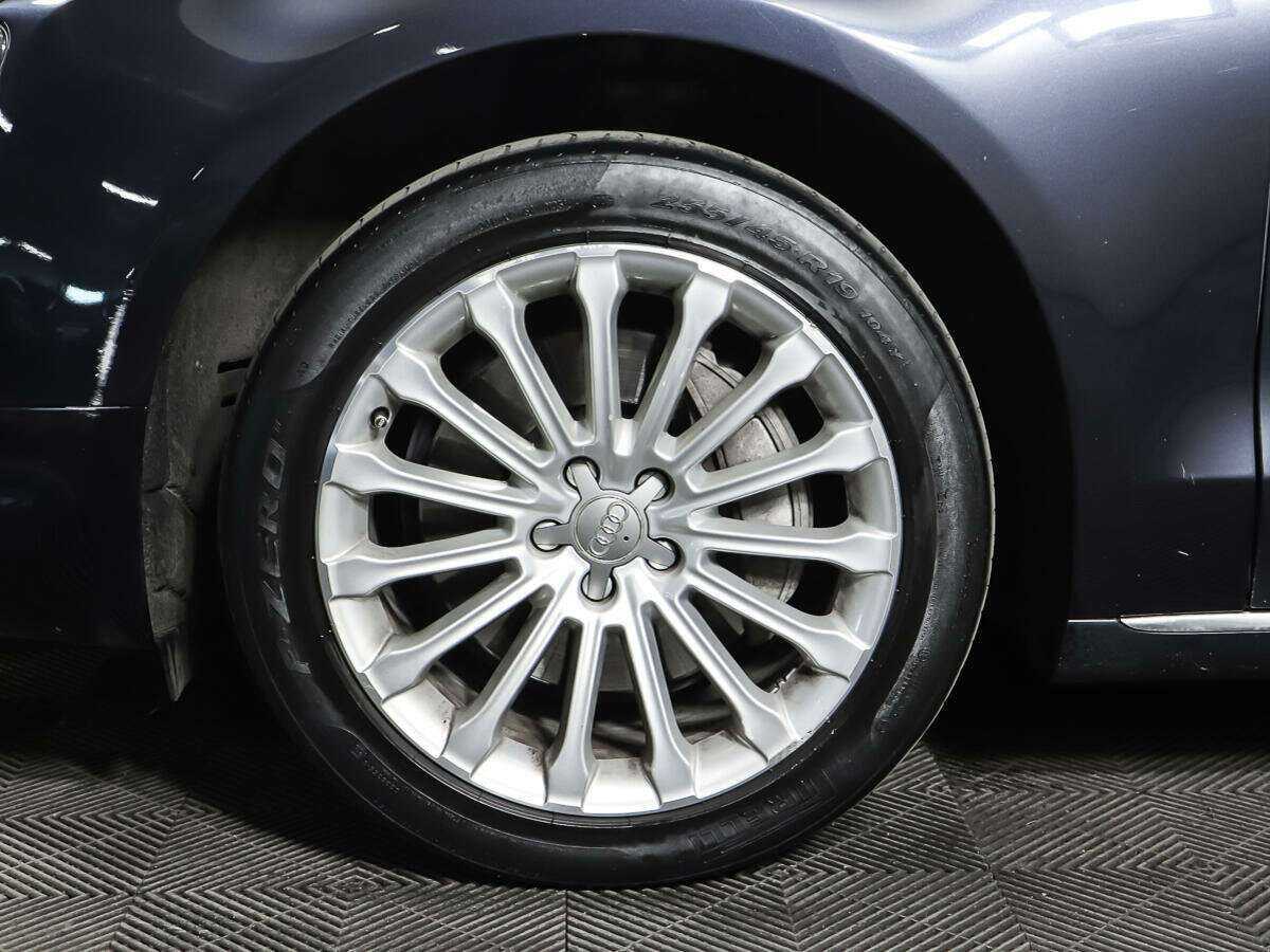 Купить Audi A8 с пробегом. Фото: #28