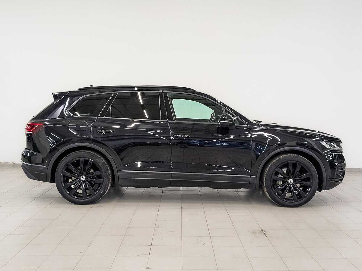 Купить Volkswagen Touareg с пробегом. Фото: #3