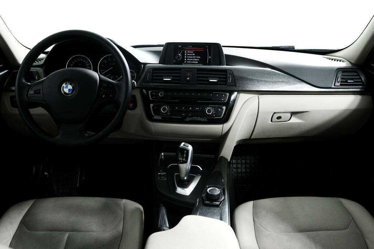 Купить BMW 3 серии с пробегом. Фото: #10