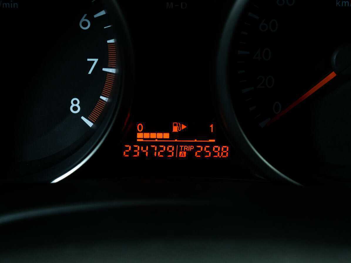 Купить Mazda 3 с пробегом. Фото: #13