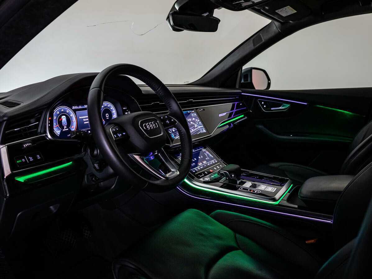 Купить Audi Q8 с пробегом. Фото: #19