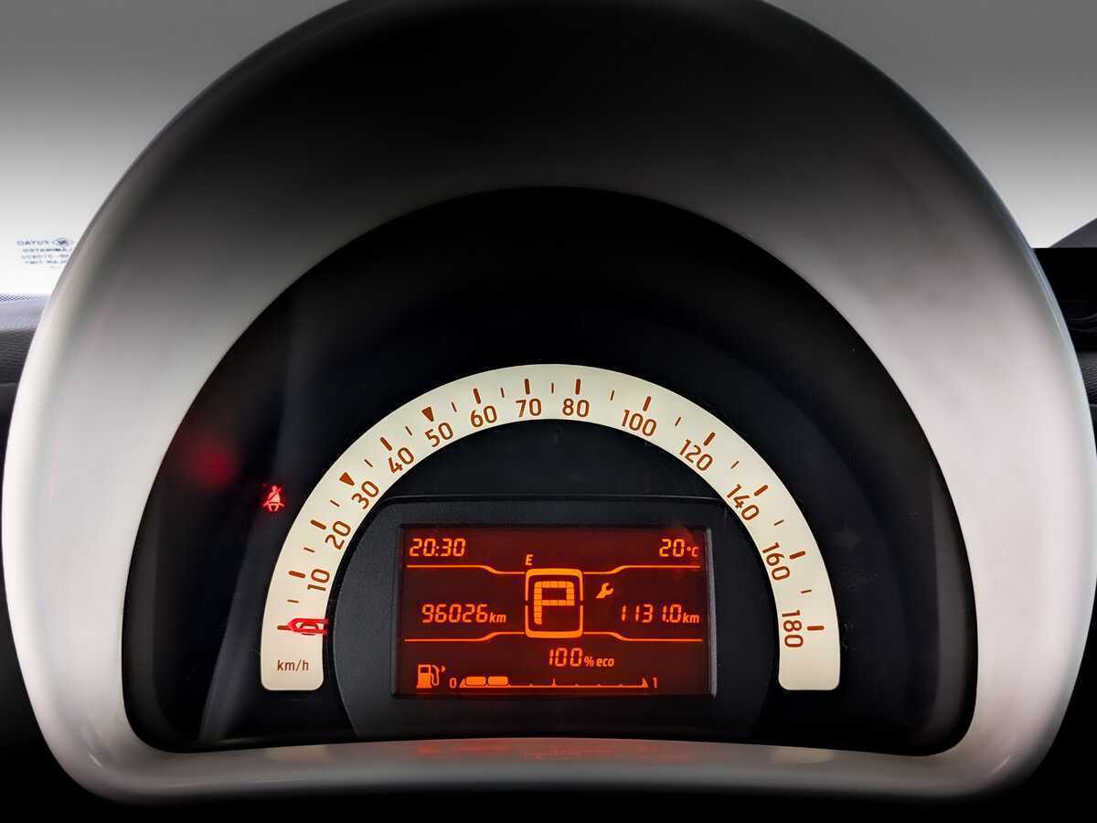 Купить Smart Fortwo с пробегом. Фото: #11