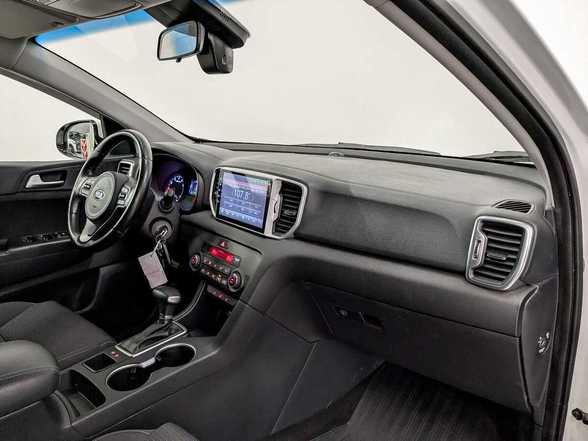 Купить Kia Sportage с пробегом. Фото: #10