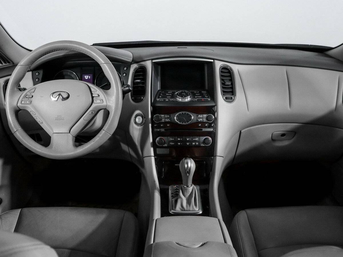 Купить Infiniti EX с пробегом. Фото: #9