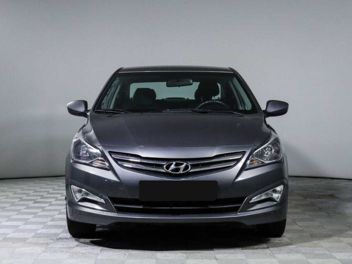 Купить Hyundai Solaris с пробегом. Фото: #1
