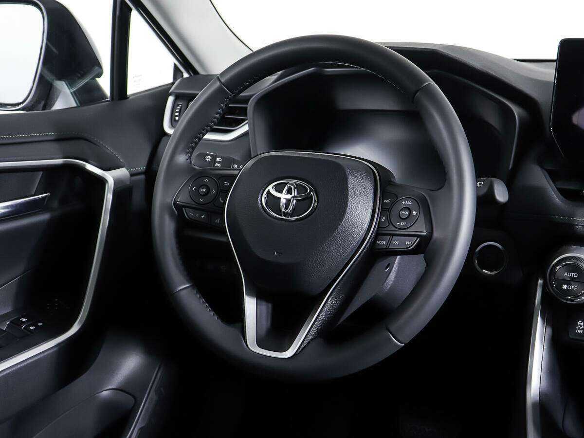 Купить Toyota RAV4 с пробегом. Фото: #13