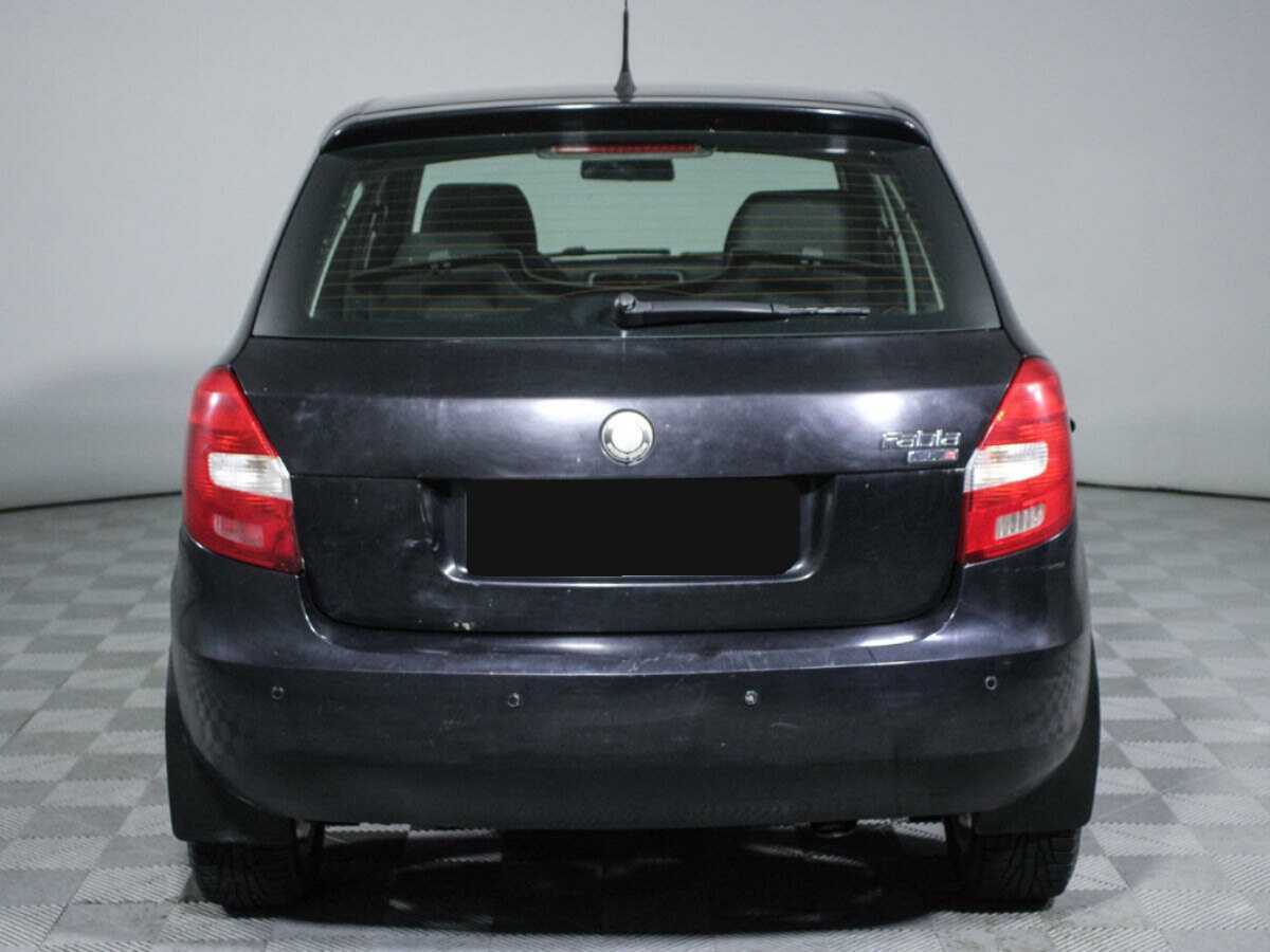 Купить Skoda Fabia с пробегом. Фото: #4