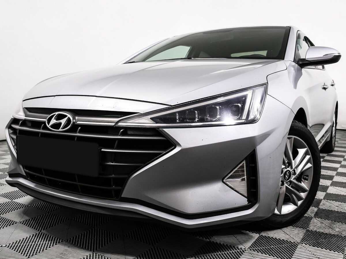 Купить Hyundai Elantra с пробегом. Фото: #13