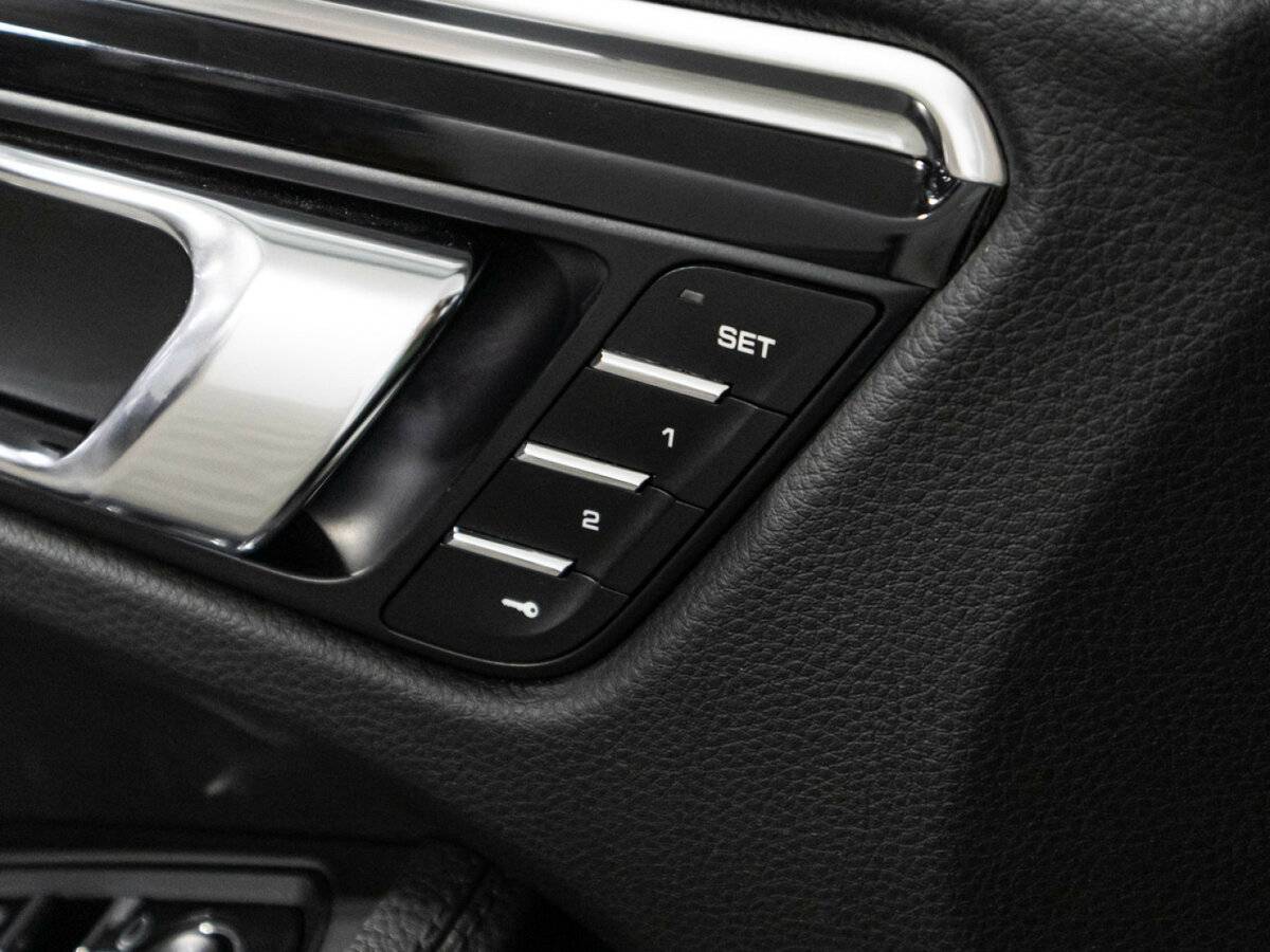 Купить Porsche Macan с пробегом. Фото: #20