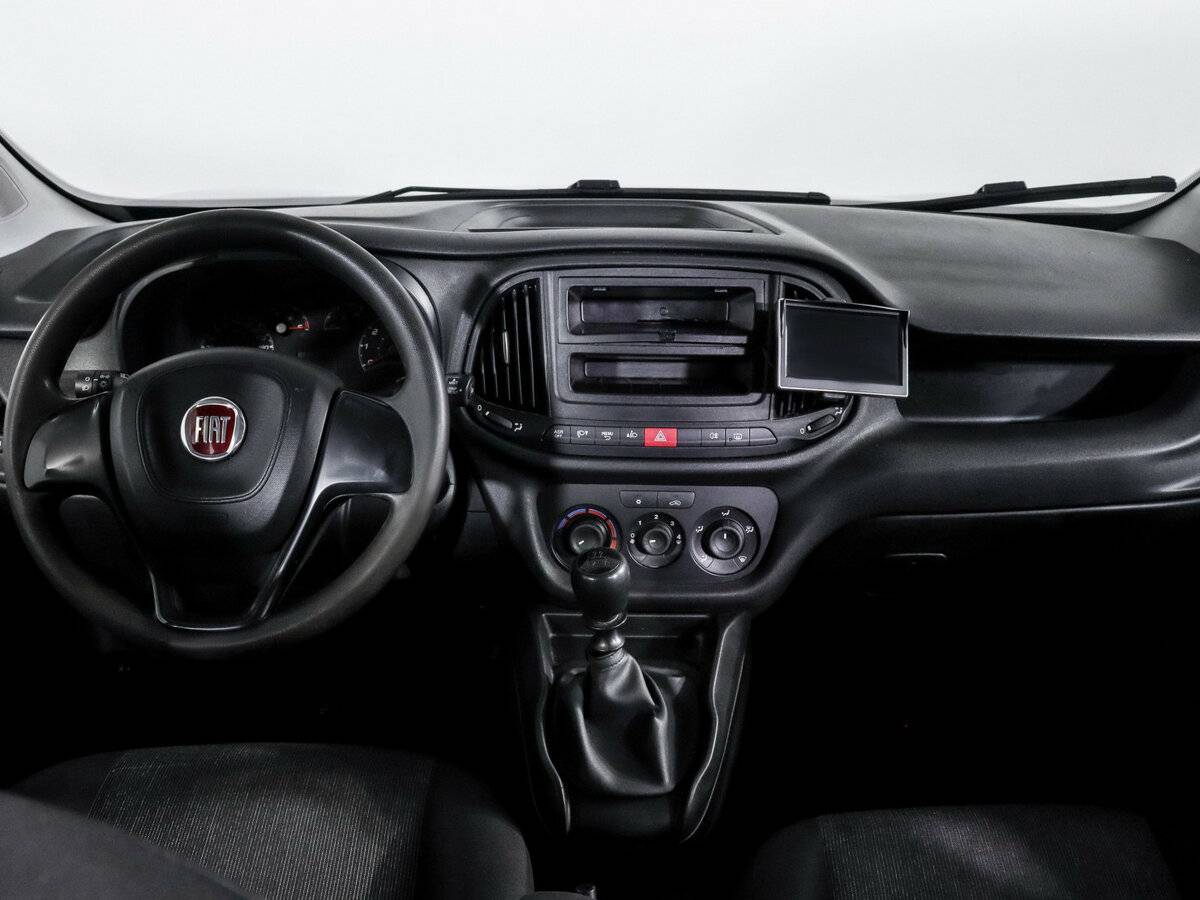 Купить Fiat Doblo с пробегом. Фото: #9