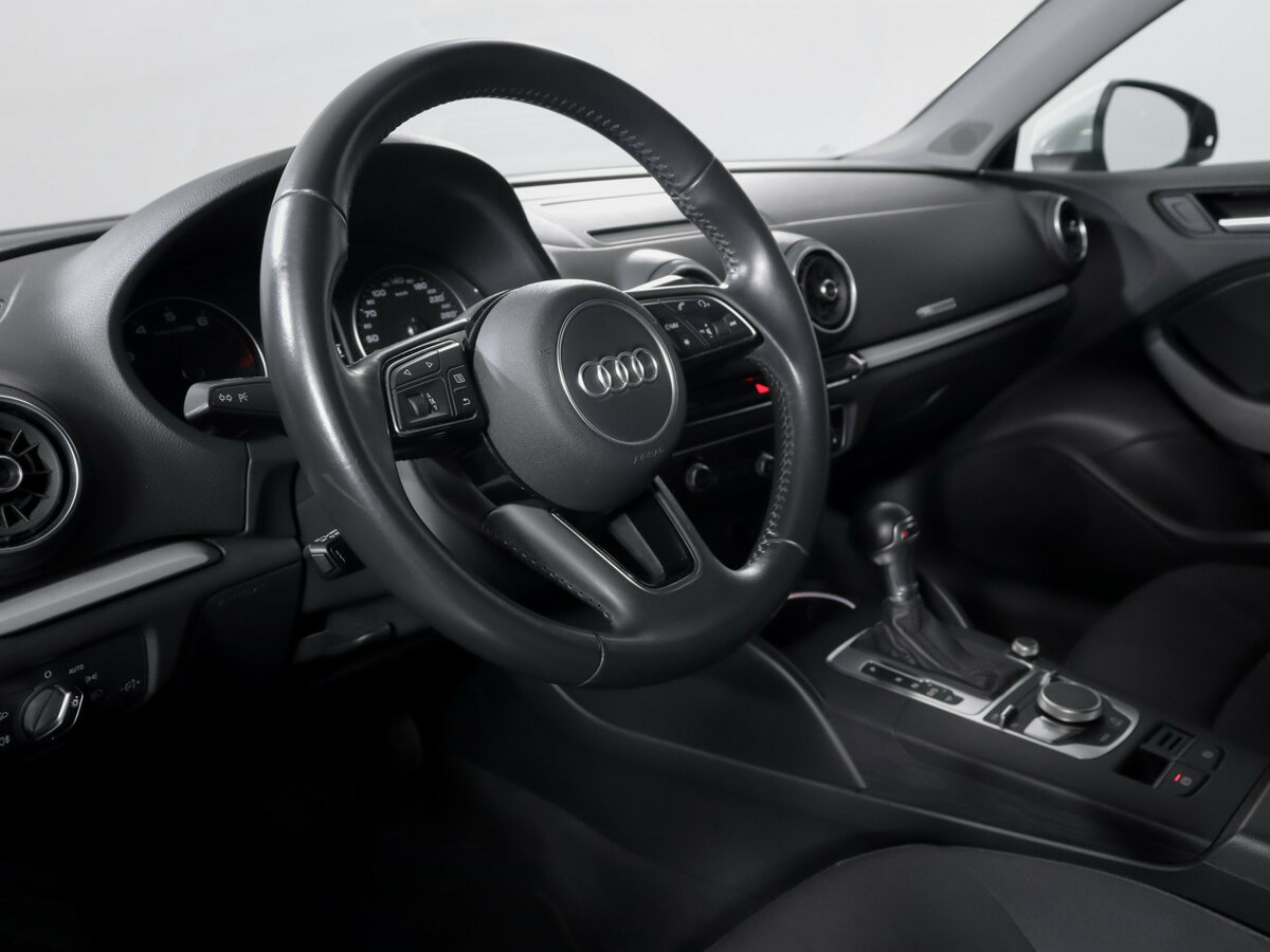 Купить Audi A3 с пробегом. Фото: #11