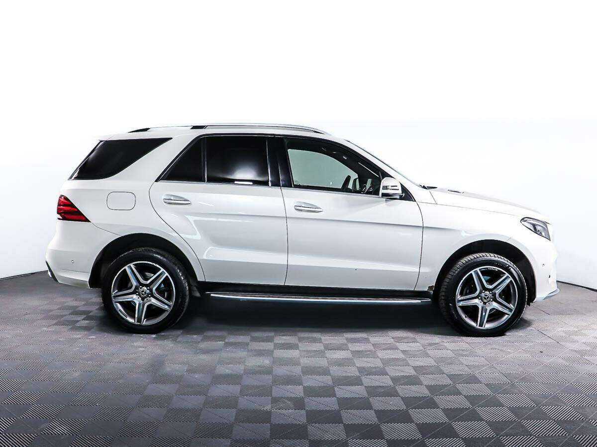 Купить Mercedes-Benz GLE с пробегом. Фото: #3