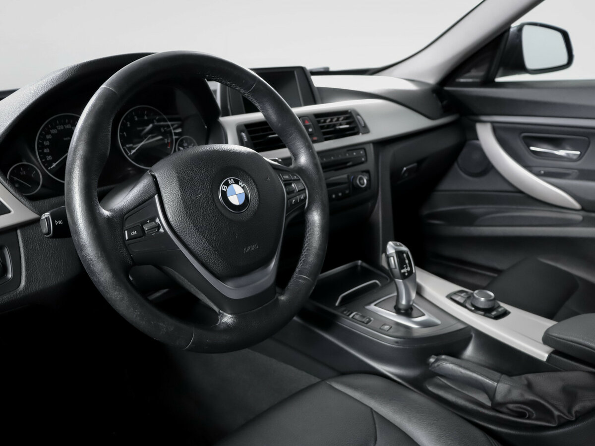 Купить BMW 3 серии с пробегом. Фото: #13