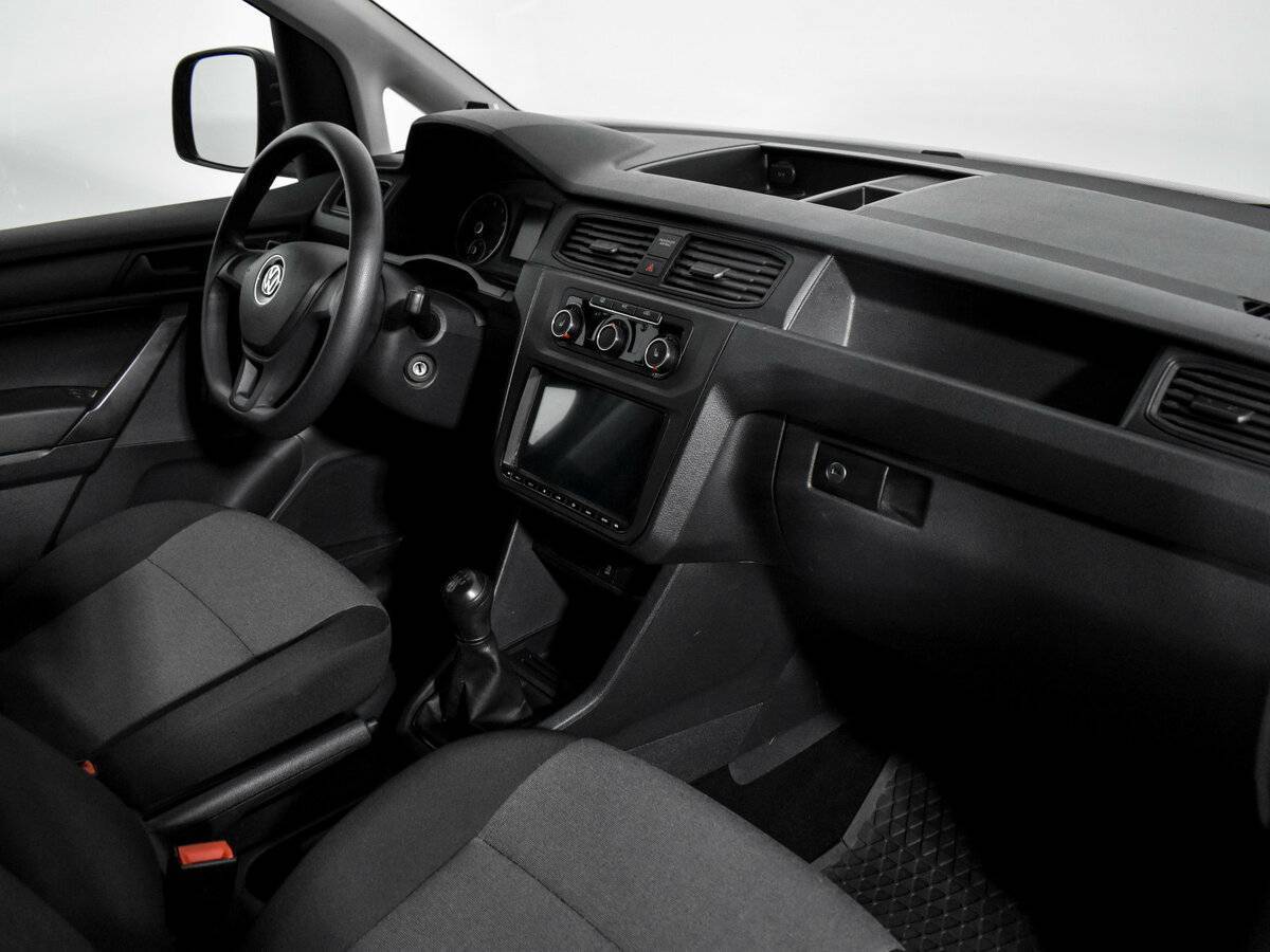 Купить Volkswagen Caddy с пробегом. Фото: #11
