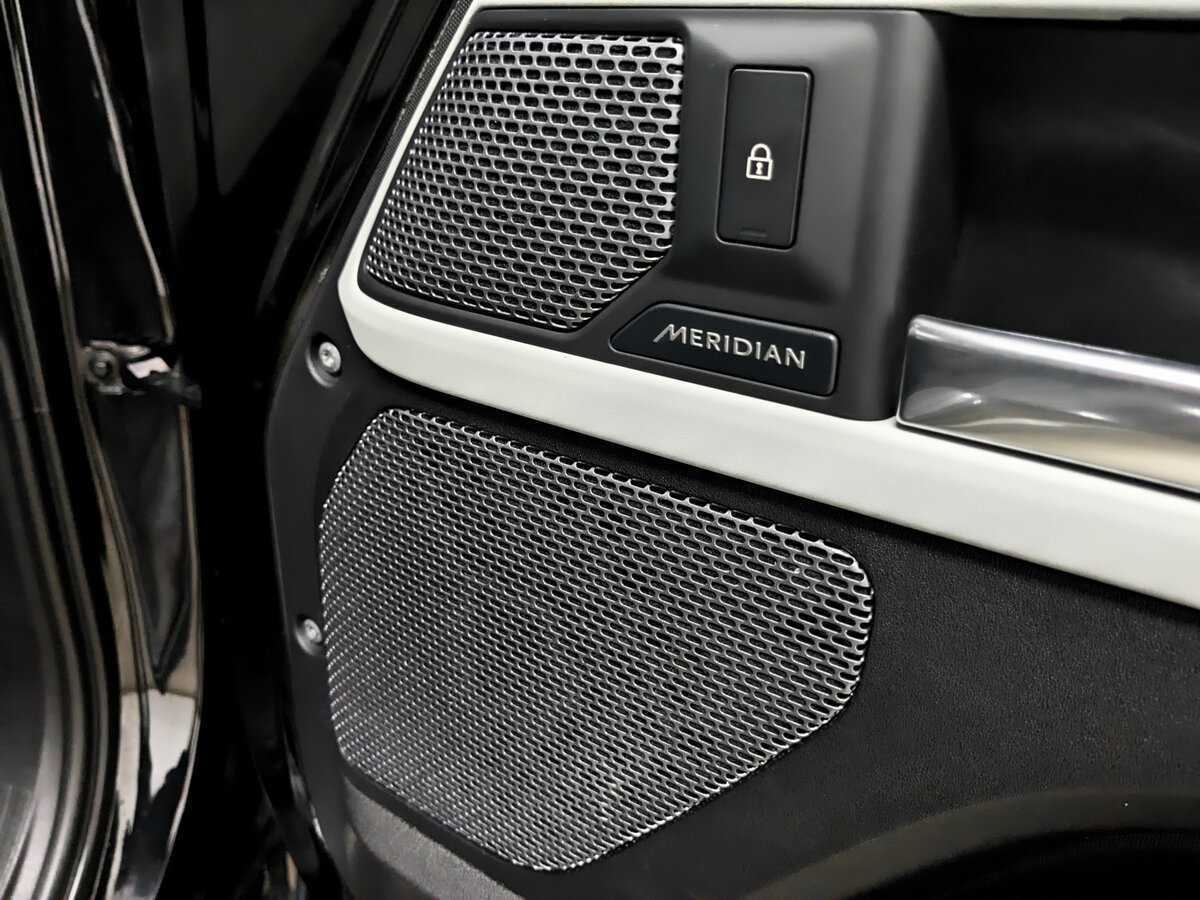 Купить Land Rover Defender с пробегом. Фото: #29