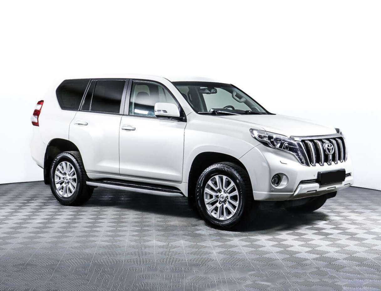 Купить Toyota Land Cruiser Prado с пробегом. Фото: #2