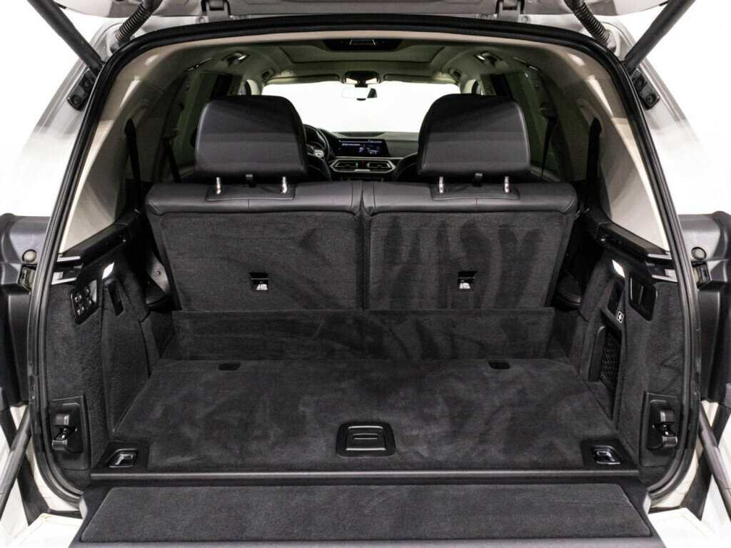 Купить BMW X7 с пробегом. Фото: #12