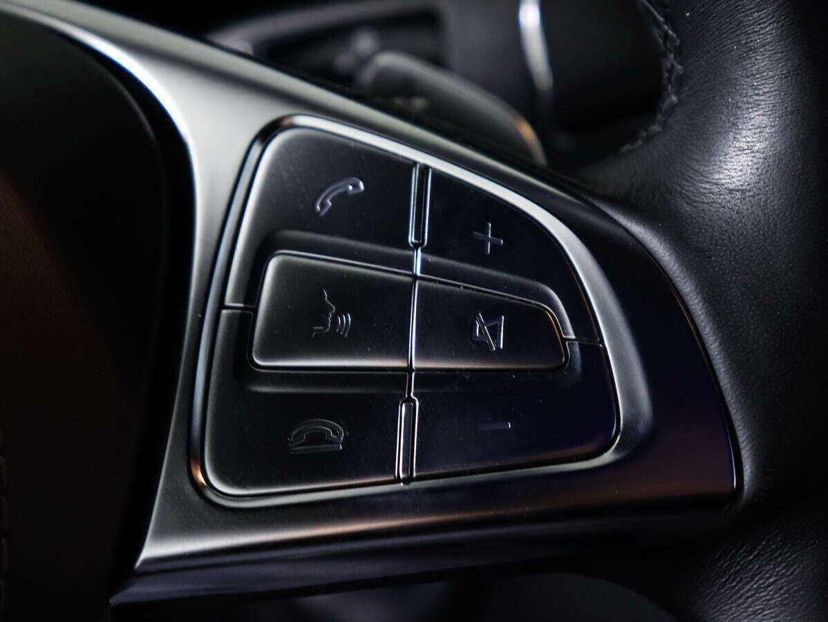 Купить Mercedes-Benz S-Класс с пробегом. Фото: #22