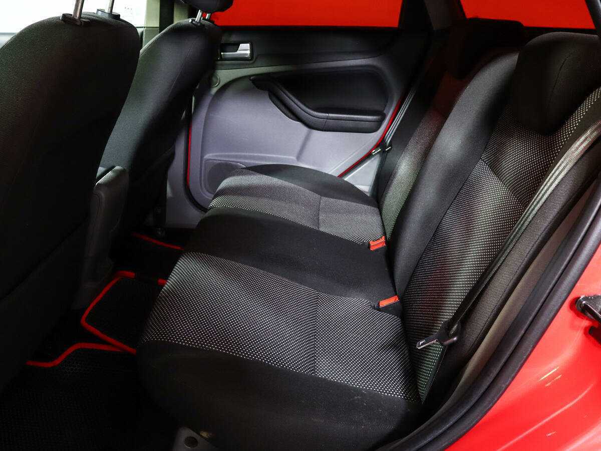 Купить Ford Focus с пробегом. Фото: #6