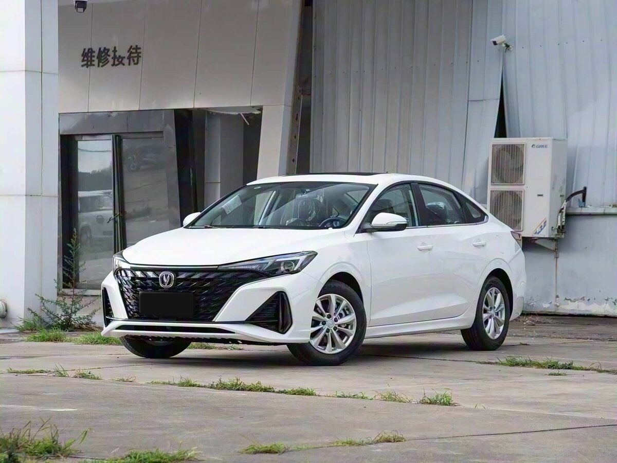 Купить Changan Eado Plus с пробегом. Фото: #0