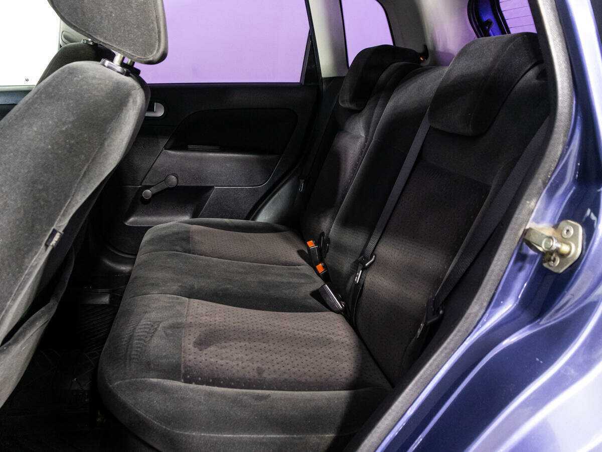 Купить Ford Fiesta с пробегом. Фото: #9