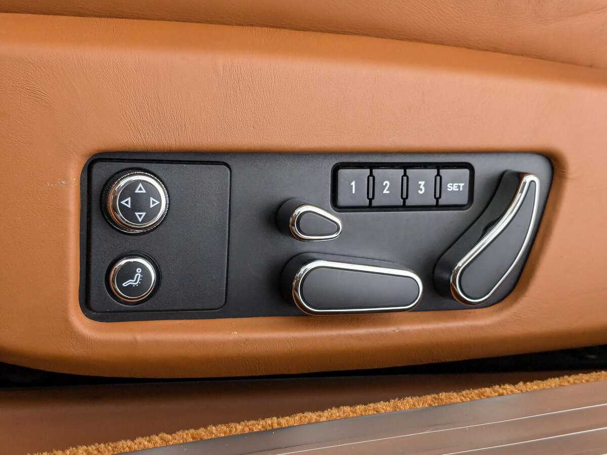 Купить Bentley Continental GT с пробегом. Фото: #24