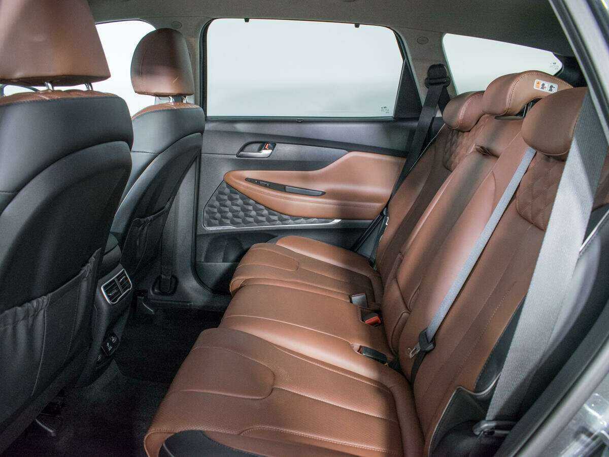 Купить Hyundai Santa Fe с пробегом. Фото: #8