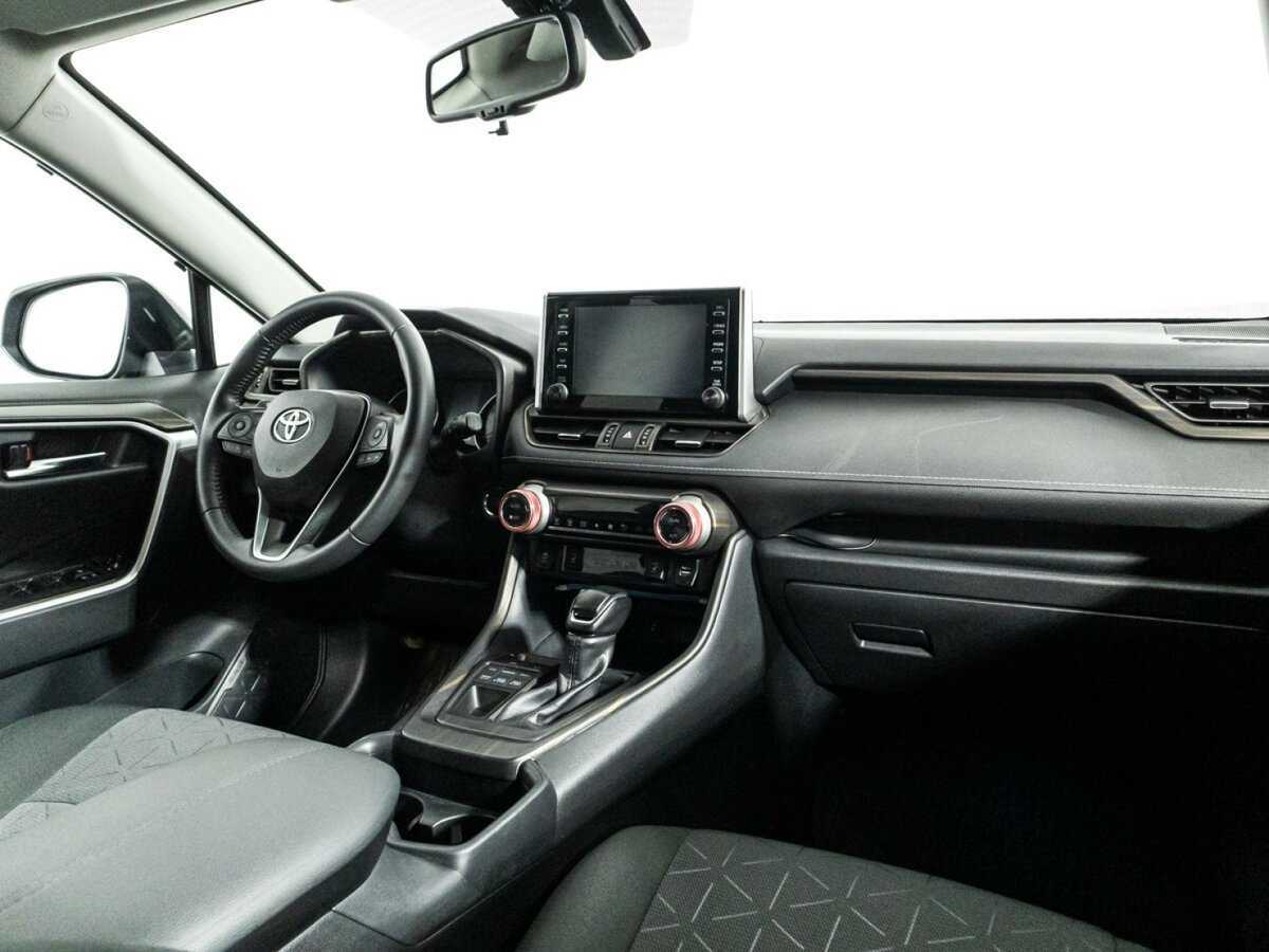 Купить Toyota RAV4 с пробегом. Фото: #8