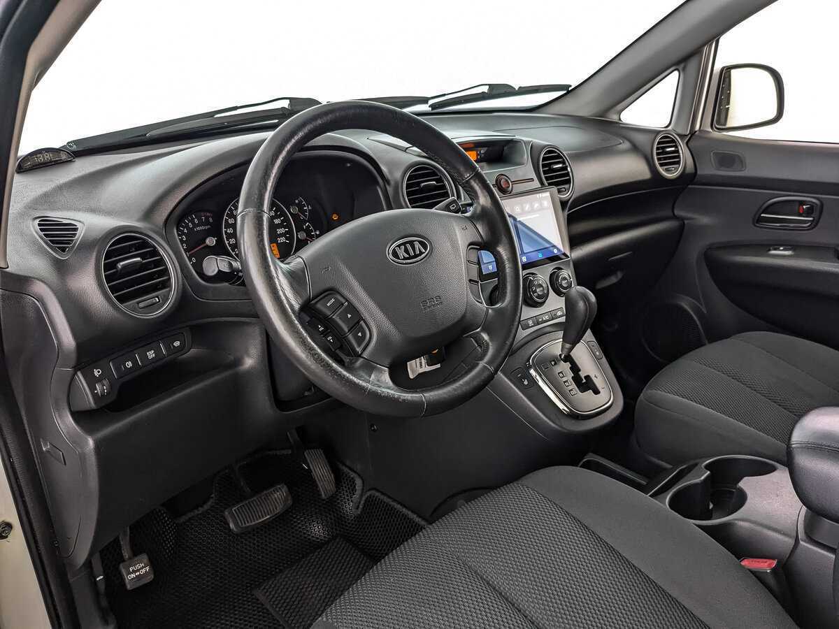 Купить Kia Carens с пробегом. Фото: #10