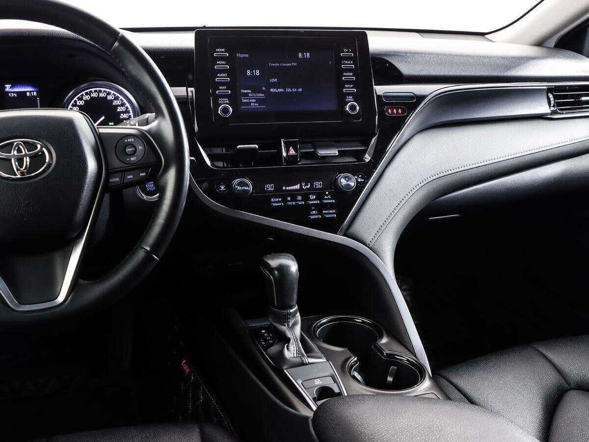 Купить Toyota Camry с пробегом. Фото: #11