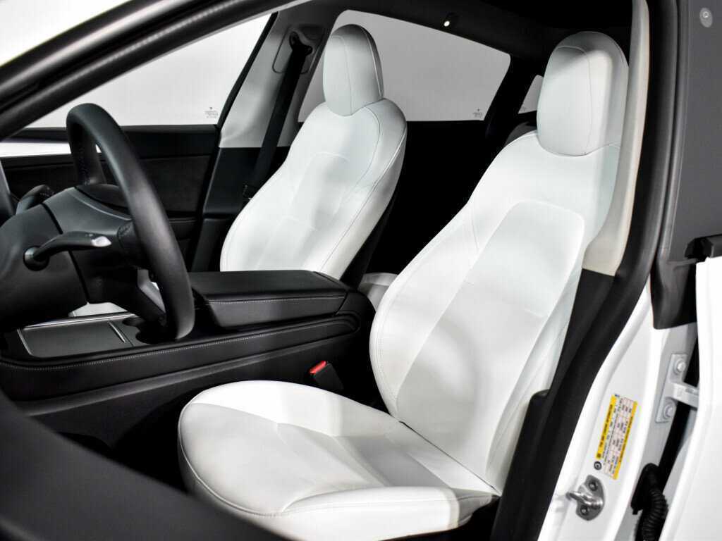 Купить Tesla Model Y с пробегом. Фото: #15