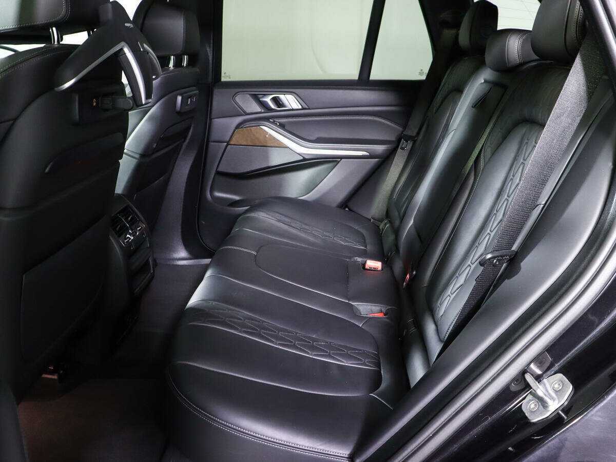 Купить BMW X5 с пробегом. Фото: #8