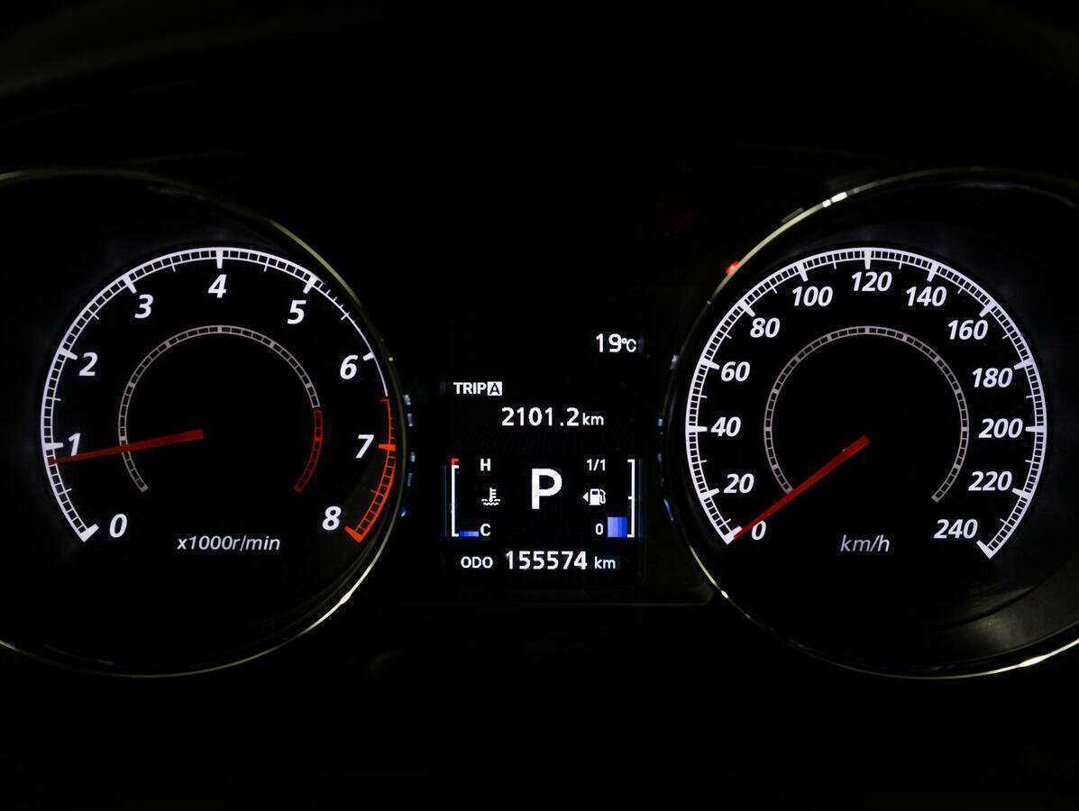 Купить Mitsubishi ASX с пробегом. Фото: #14