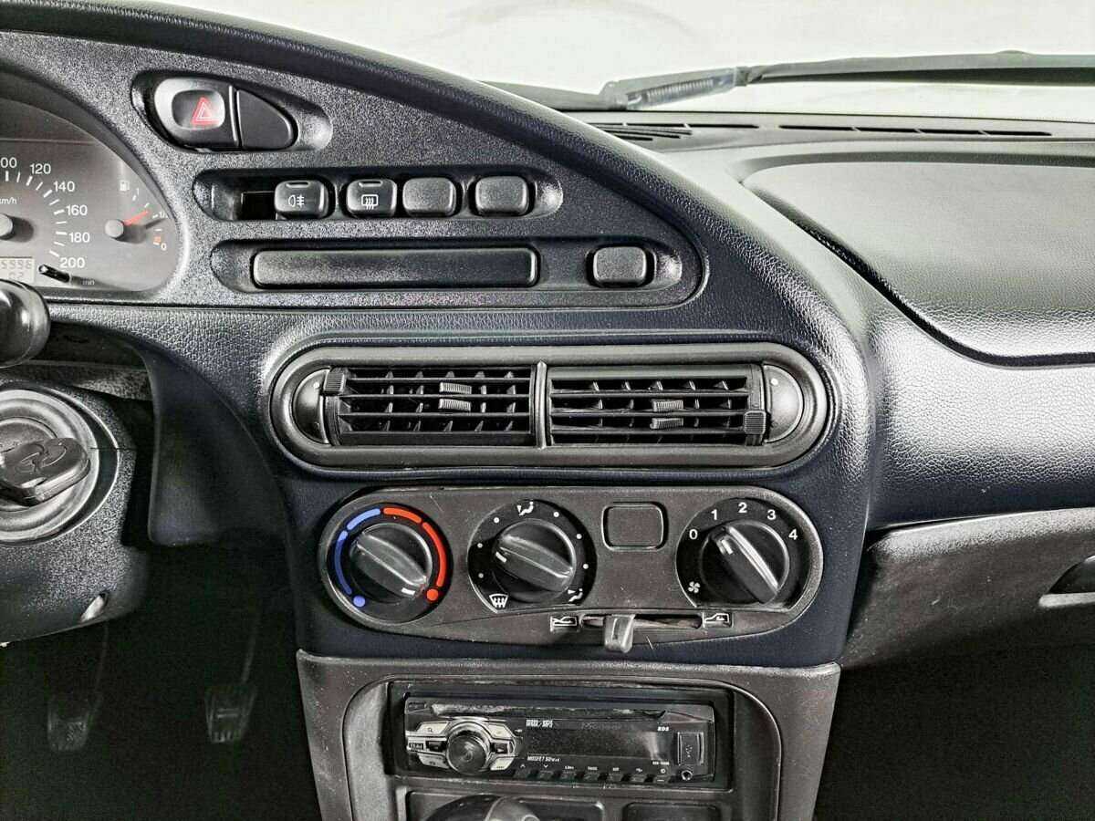Купить Chevrolet Niva с пробегом. Фото: #14