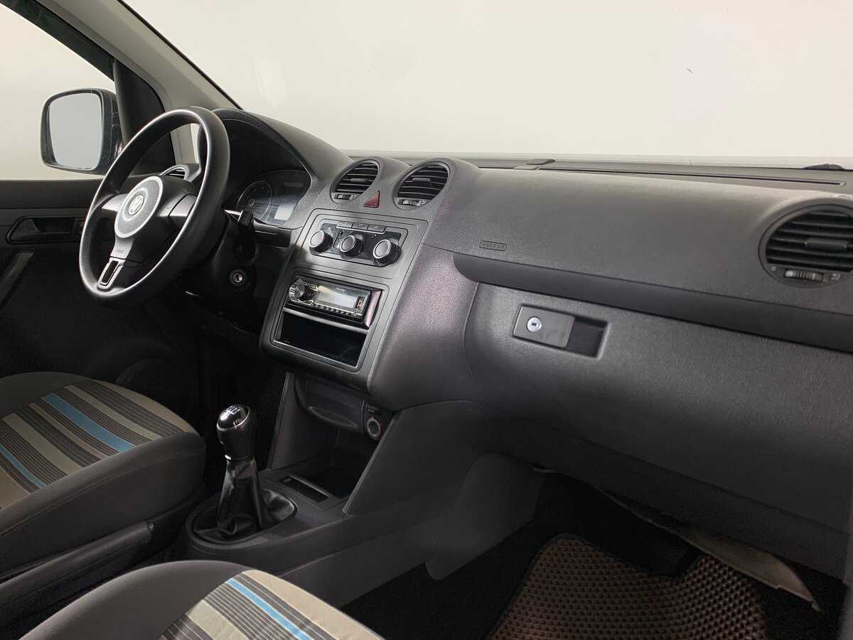 Купить Volkswagen Caddy с пробегом. Фото: #13