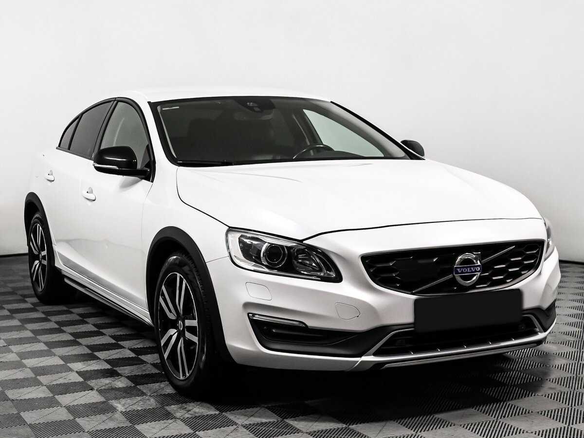 Купить Volvo S60 Cross Country с пробегом. Фото: #2