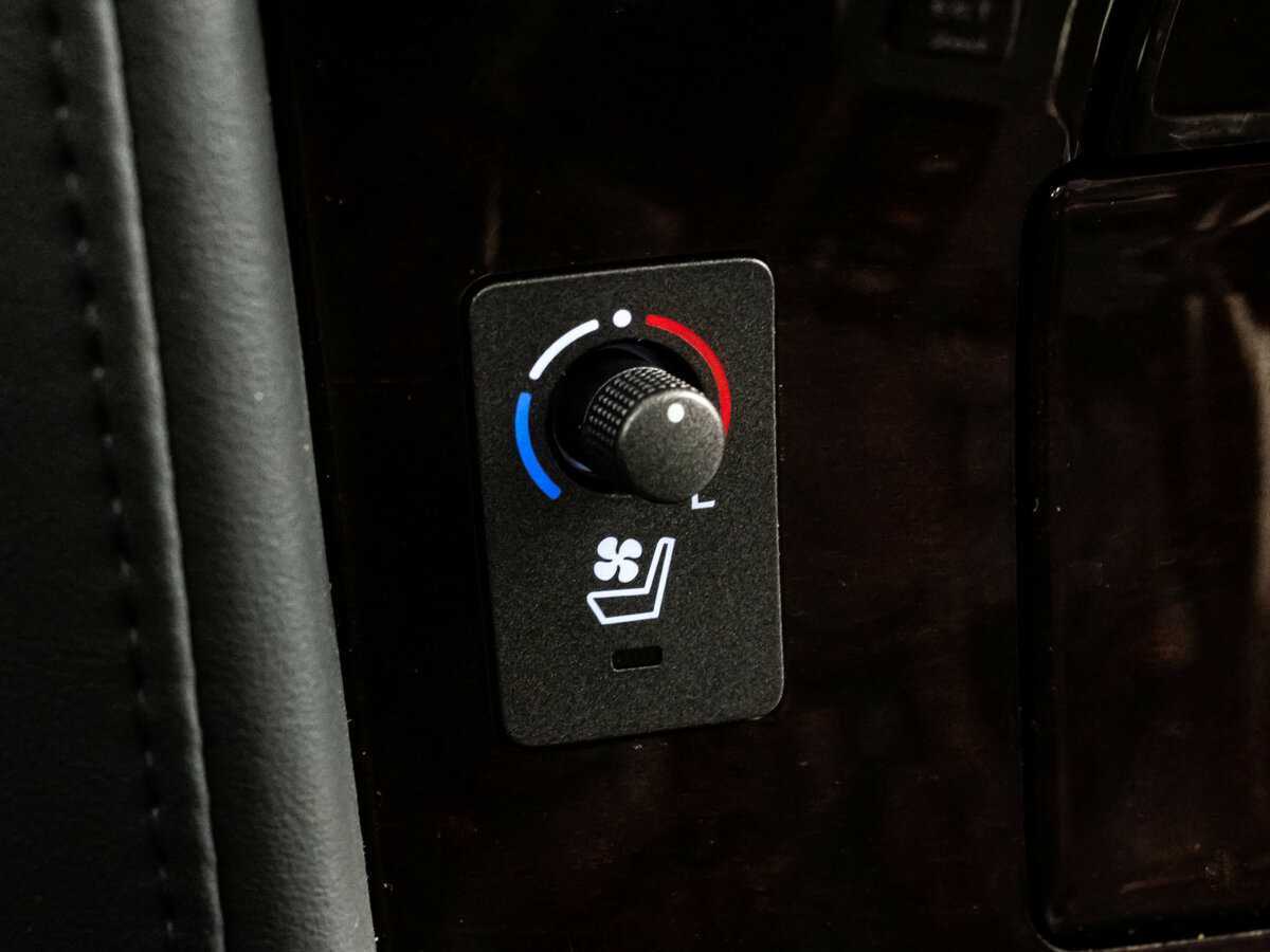 Купить Lexus LX с пробегом. Фото: #19