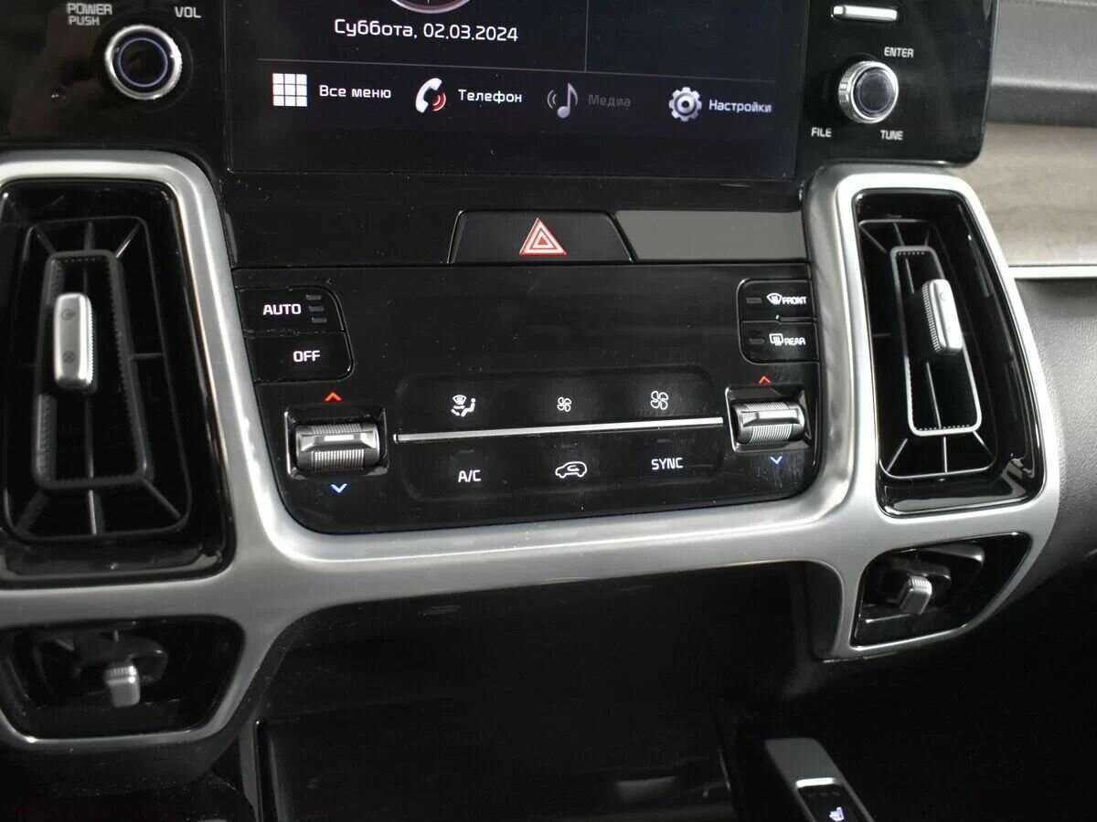 Купить Kia Sorento с пробегом. Фото: #19