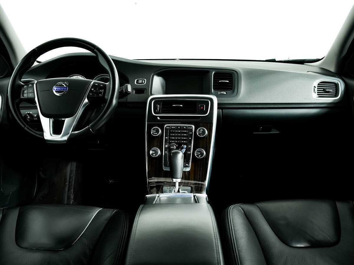 Купить Volvo S60 с пробегом. Фото: #9