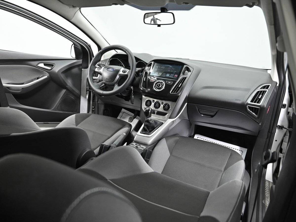 Купить Ford Focus с пробегом. Фото: #10