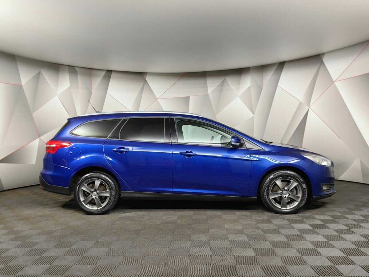 Купить Ford Focus с пробегом. Фото: #5