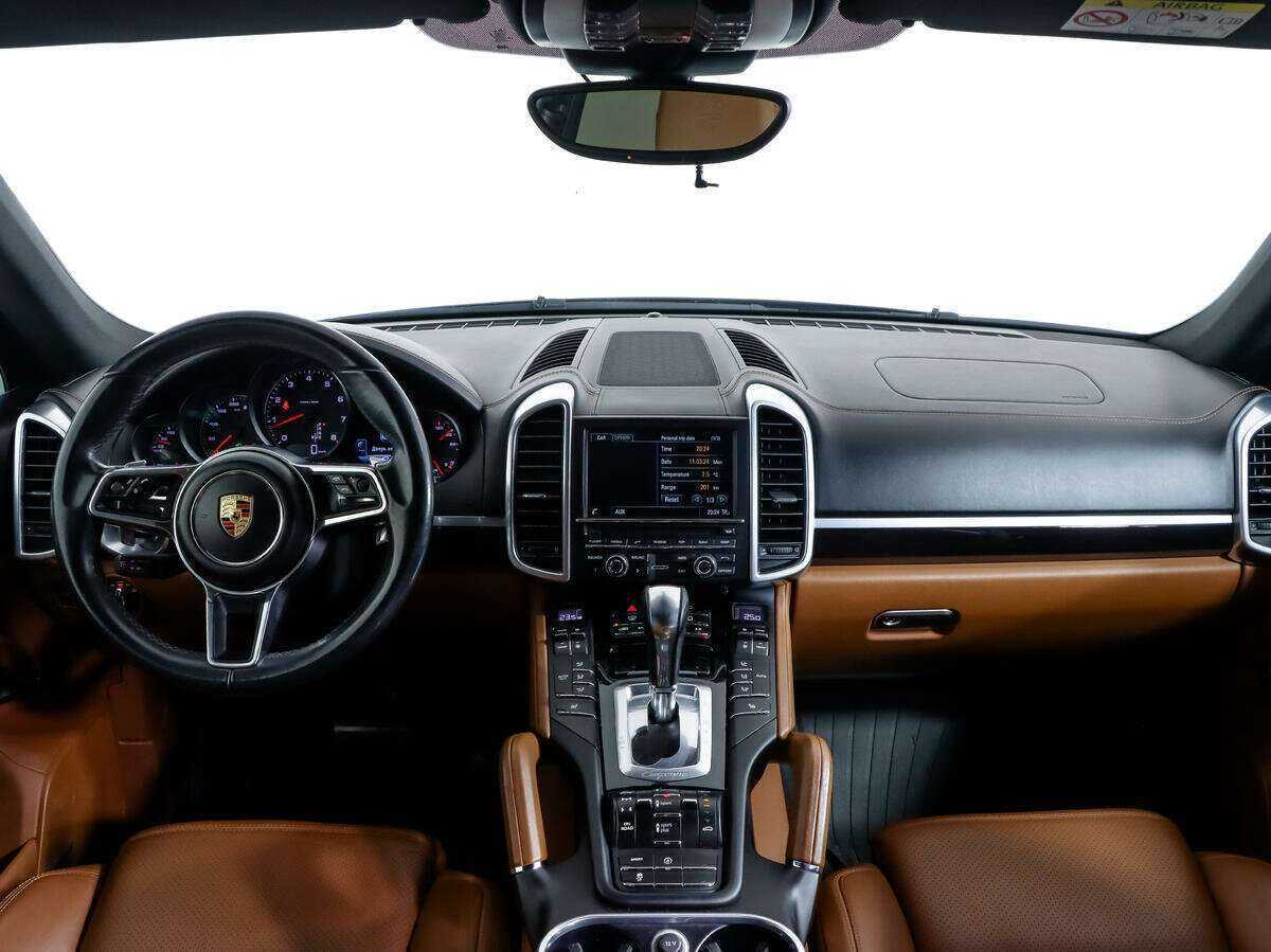 Купить Porsche Cayenne с пробегом. Фото: #9